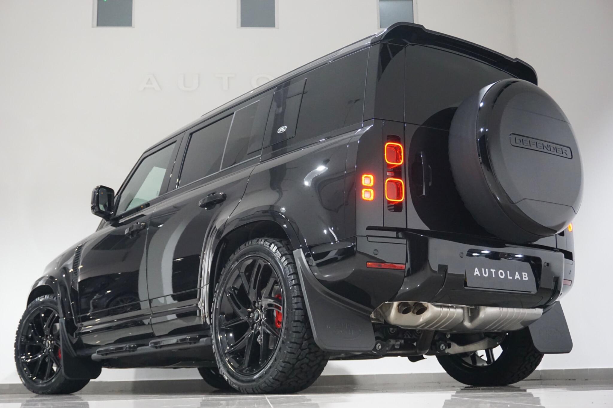 Land Rover Defender 110 3.0 D250 MHEV XS Edition SUV 5dr Diesel Auto 4WD Euro 6 (s/s) (250 ps)